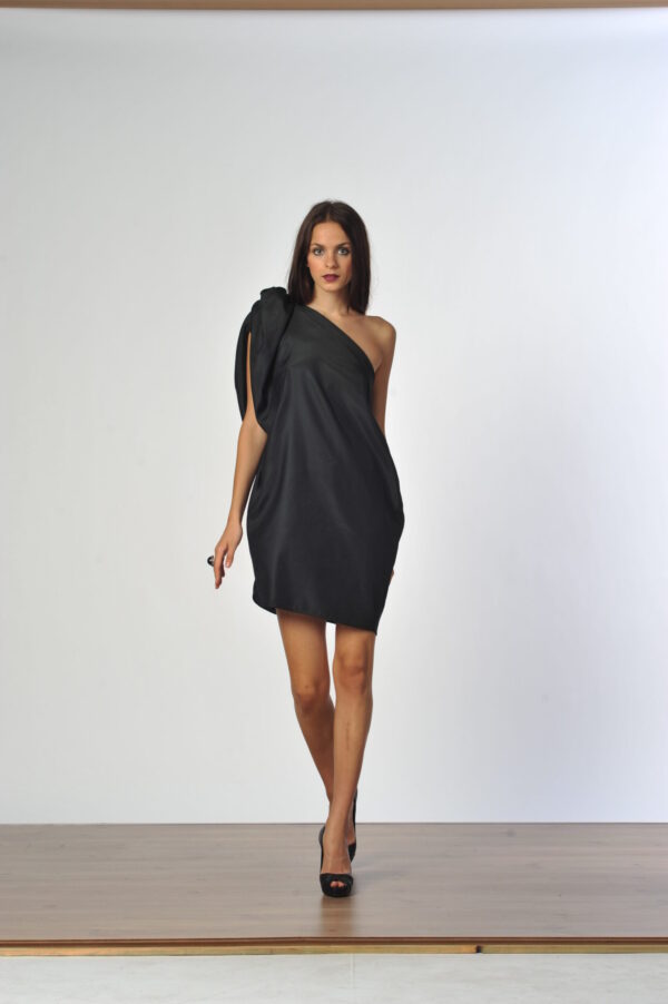 tek_omuzlu_kupra_sosana_black